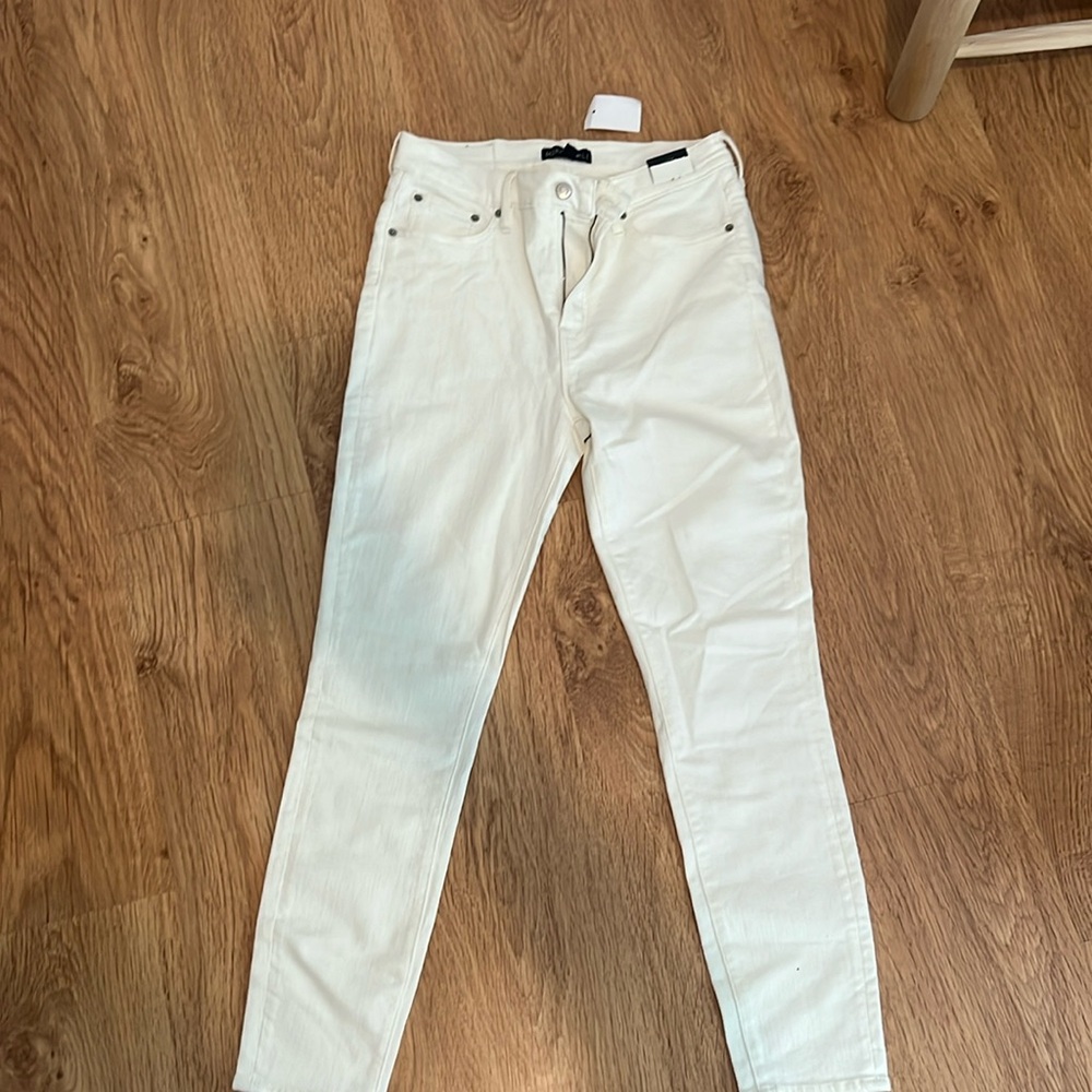 J.Crew Mercantile White Jeans